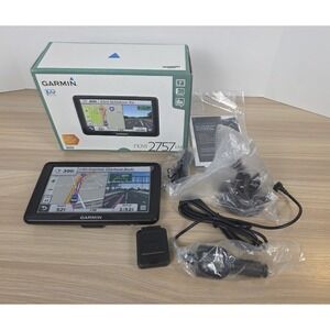 NEW GARMIN nüvi 2757LM 7" GPS Navigator, Lifetime Map